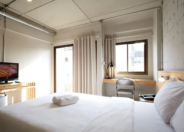 Hotel Siri Oriental 3*