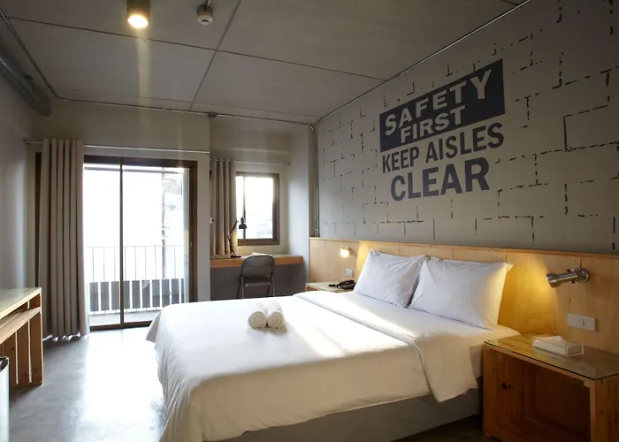Hotel Siri Oriental 3*