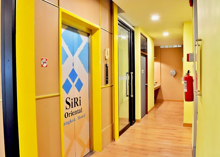 Hotel Siri Oriental 3*